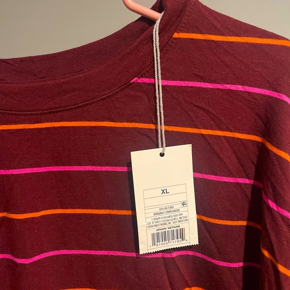 striped long sleeve - Picture 2 of 3